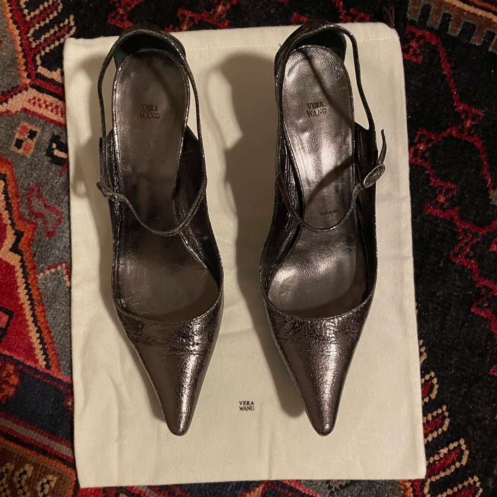 [39] VERA WANG Riky 50 Scarpa Silver Cracked Leather Kitten Heel